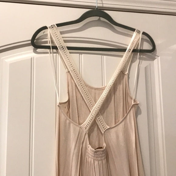 Flowy Dress - Picture 4 of 6